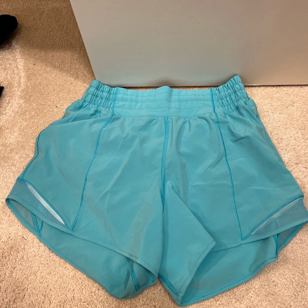 lululemon hotty hot HR shorts